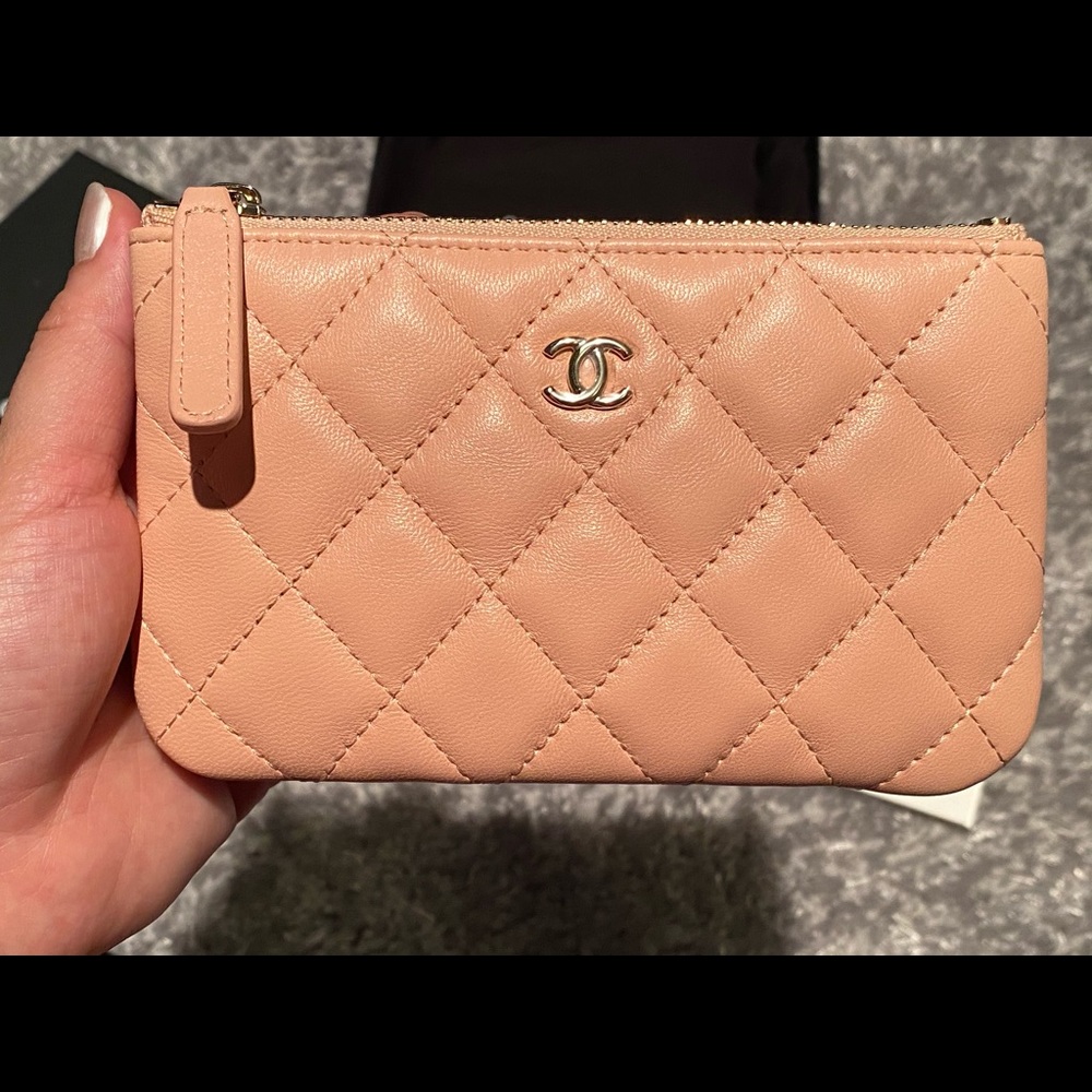 Chanel Mini O Case 21P Rose Clair